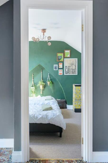Gorgeous Homestay Belfast Ngoại thất bức ảnh